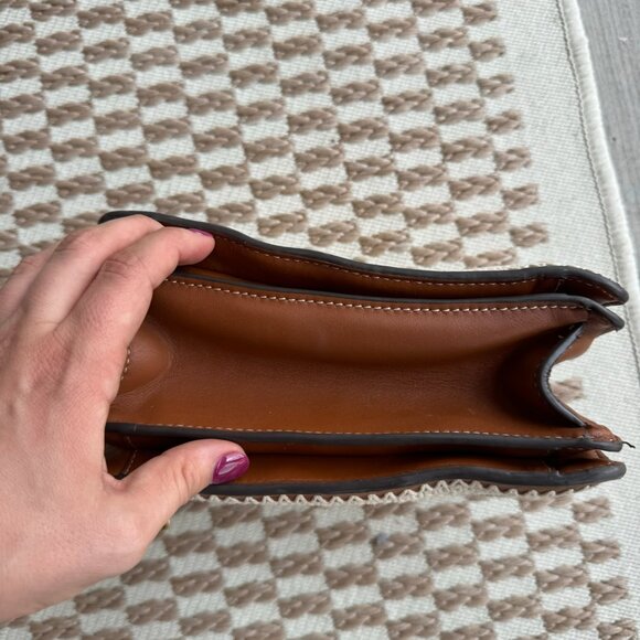 Tory Burch Cream Purse - Picture 13 of 13